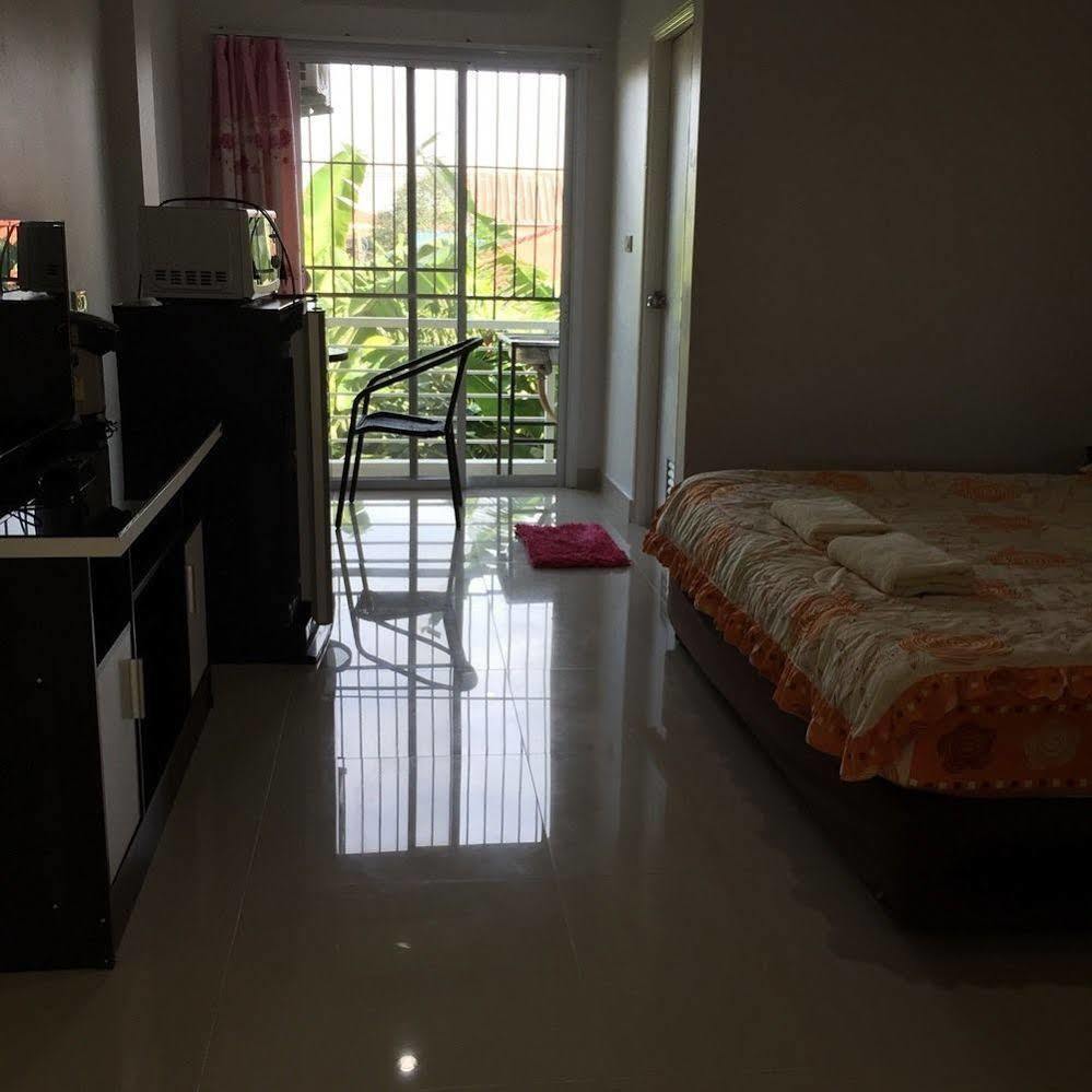 Connect Apartment Nakhonratcsaszima Kültér fotó